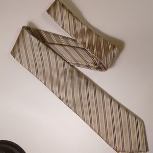 NWT CHARVET PLACE VENDOME 100% SILK TIE